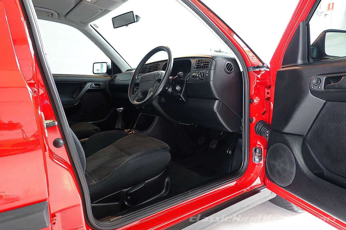 1995-VW-Golf-VR6-Tornado-Red-30