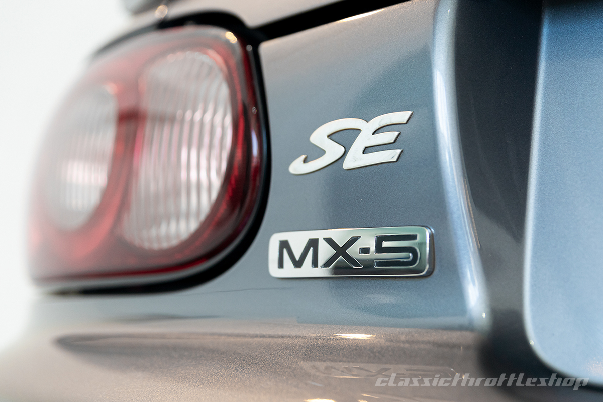 2004-Mazda-MX-5-SE-Titanium-Grey-22