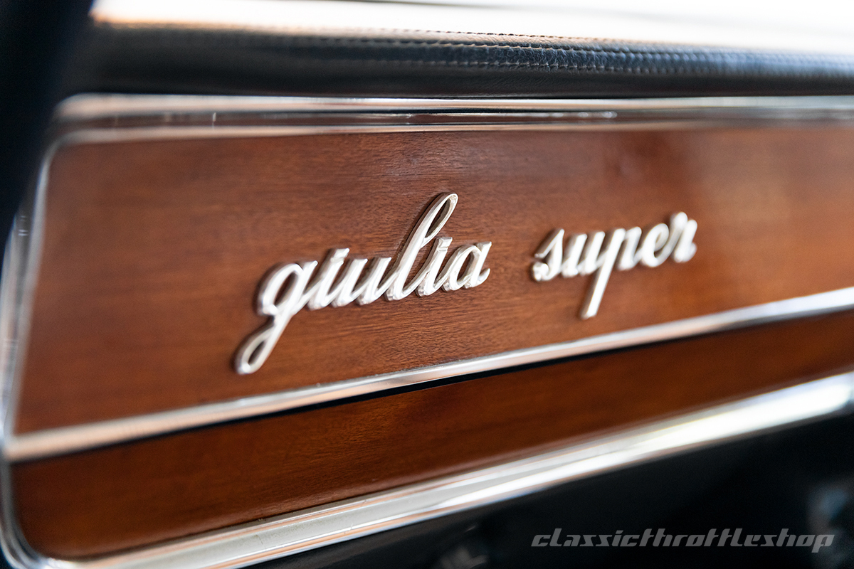 Alfa-Romeo-Giulia-Super-White-45