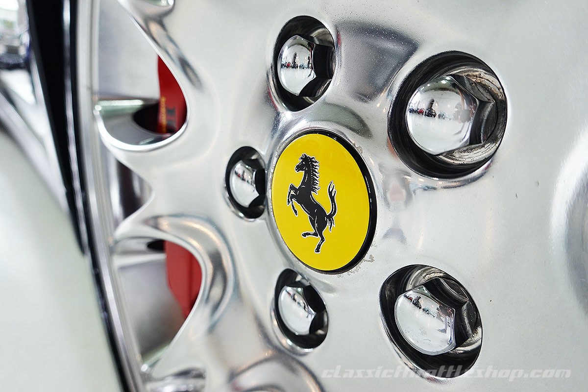 2009-Ferrari-612-Scaglietti-Nero-Daytona-29