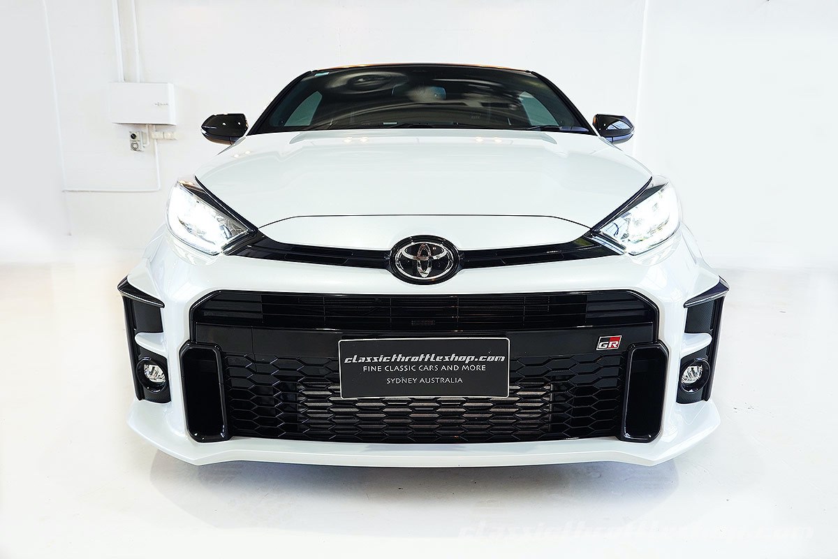 2021-Toyota-GR-Yaris-Rallye-White-9