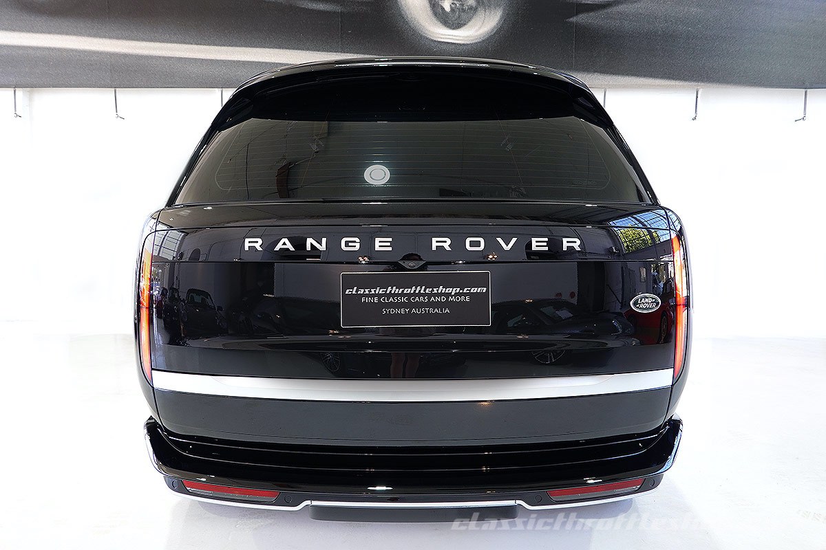 2022-Range-Rover-Autobiography-LWB-Santorini-Black-10