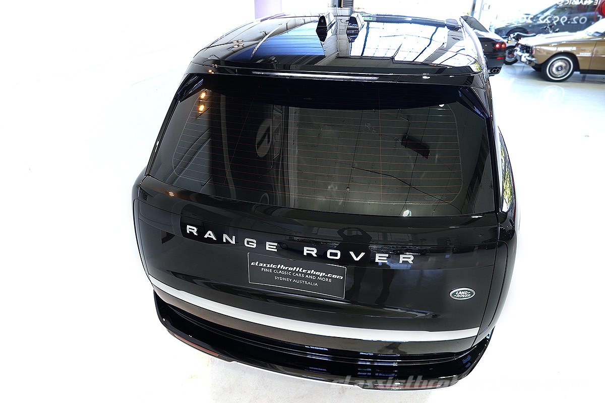 2022-Range-Rover-Autobiography-LWB-Santorini-Black-13