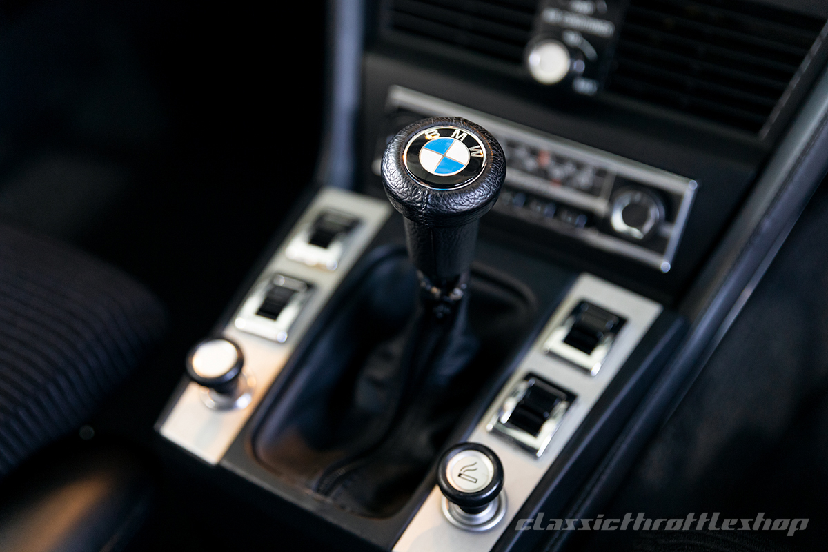 BMW-3.0-CSL-SILVER-50