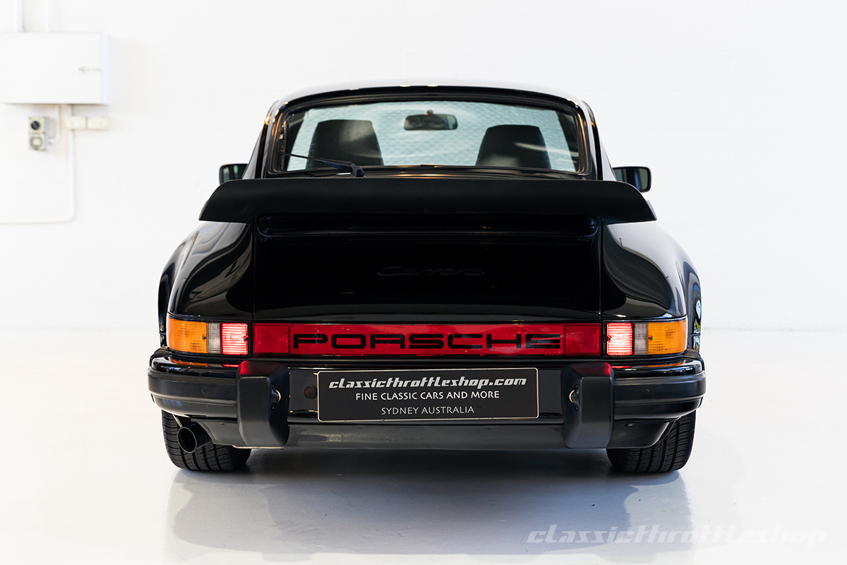 1986-porsche-911-3.2-carrera-black-10