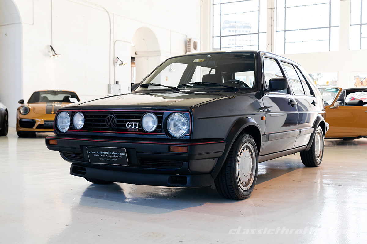 1989-VW-Golf-GTI-16V-Atlas-Grey-3