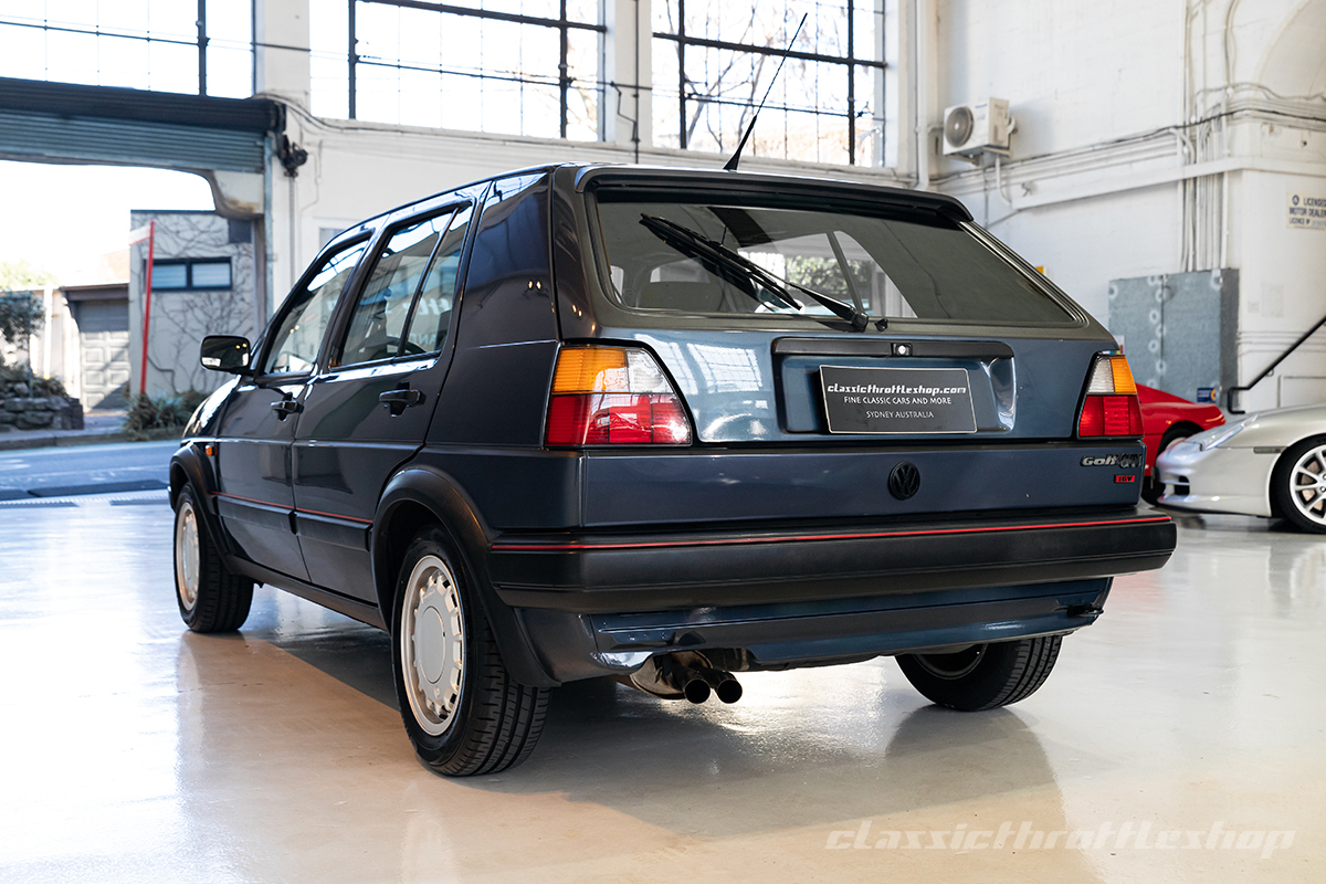1989-VW-Golf-GTI-16V-Atlas-Grey-4