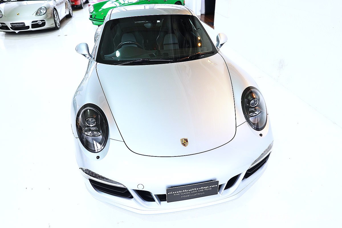 2015-Porsche-991-Carrera-GTS-GT-Silver-12