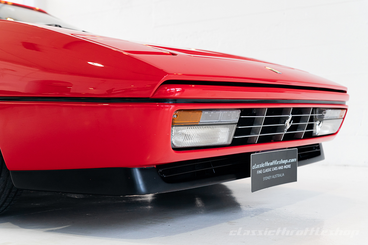 Ferrari-328-gts-red-1990-17