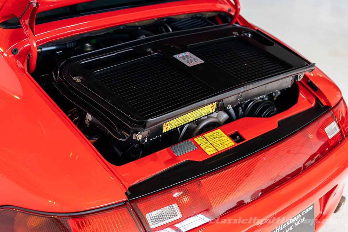 1996-Porsche-993-Turbo-Guards-Red-35