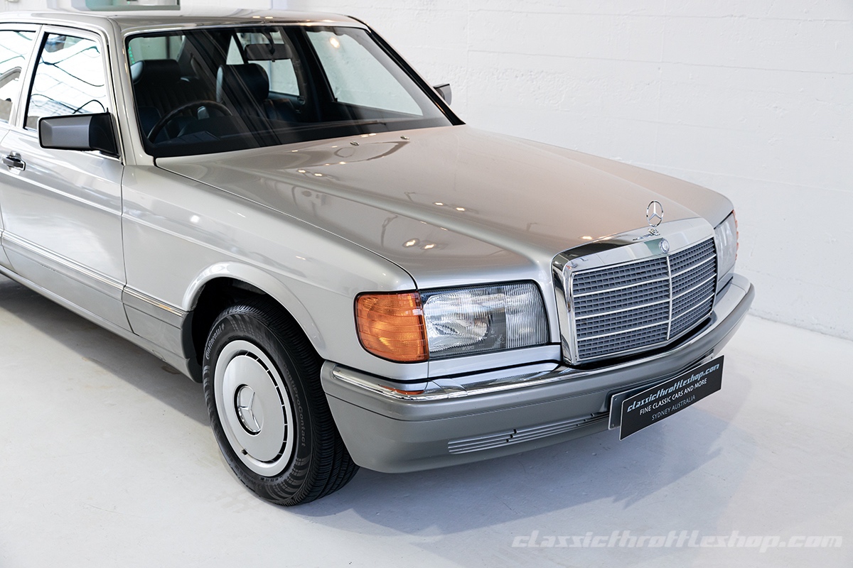 1986-Mercedes-Benz-300-SE-Astral-Silver-12