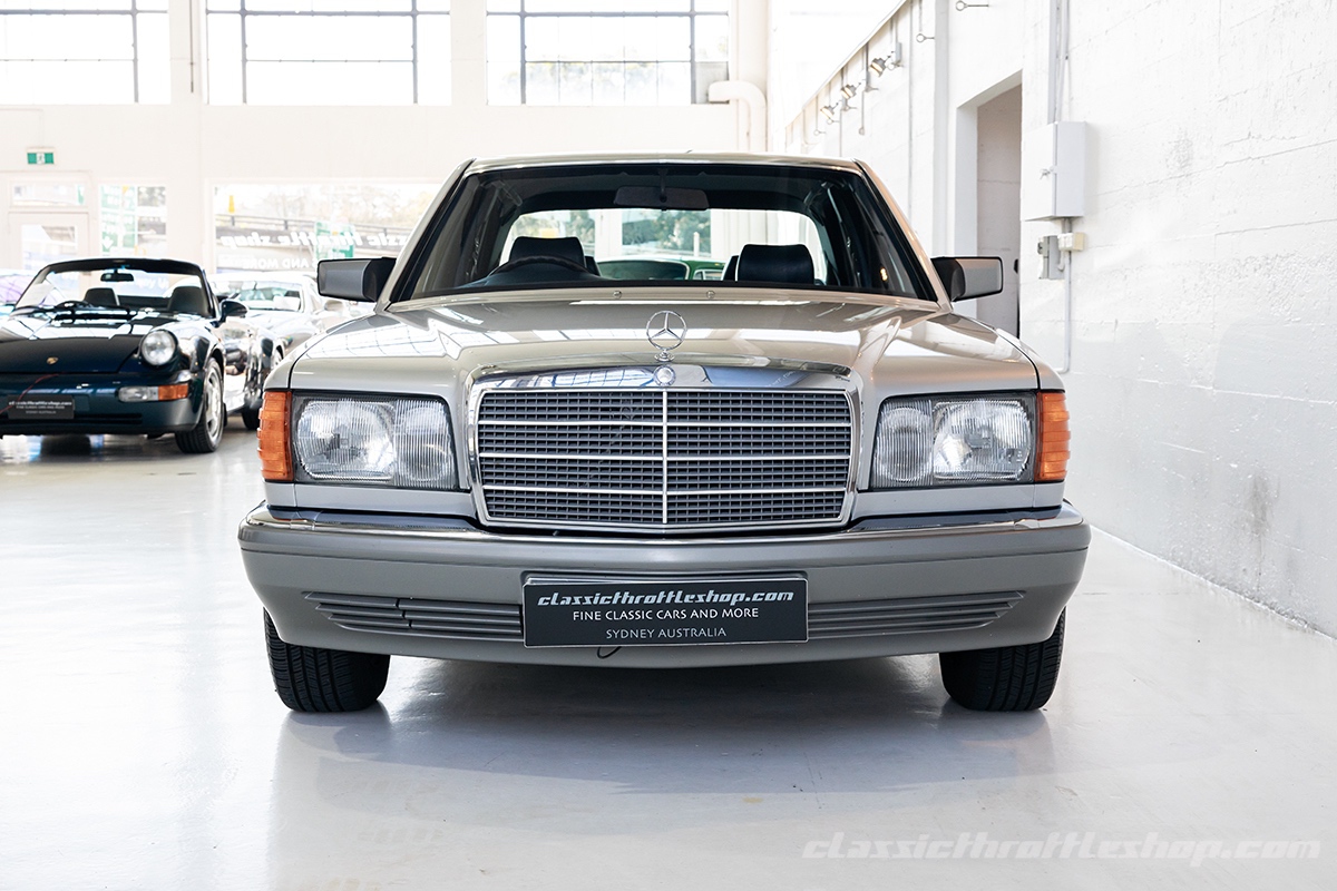 1986-Mercedes-Benz-300-SE-Astral-Silver-2