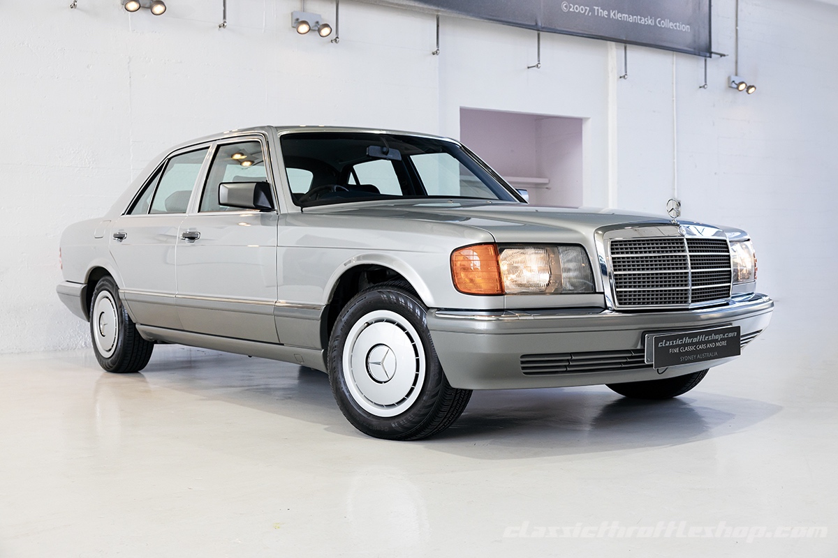 1986-Mercedes-Benz-300-SE-Astral-Silver-8