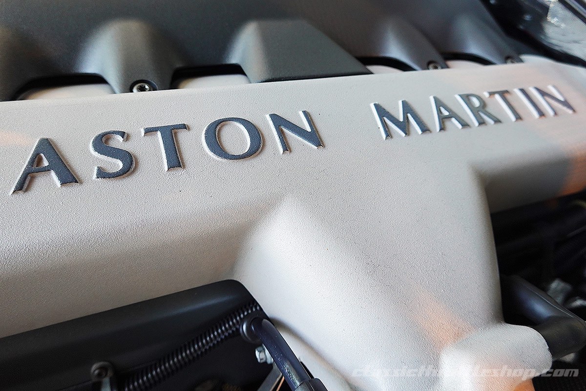2003-Aston-Martin-V12-Vanquish-Tungsten-Silver-Metallic-29