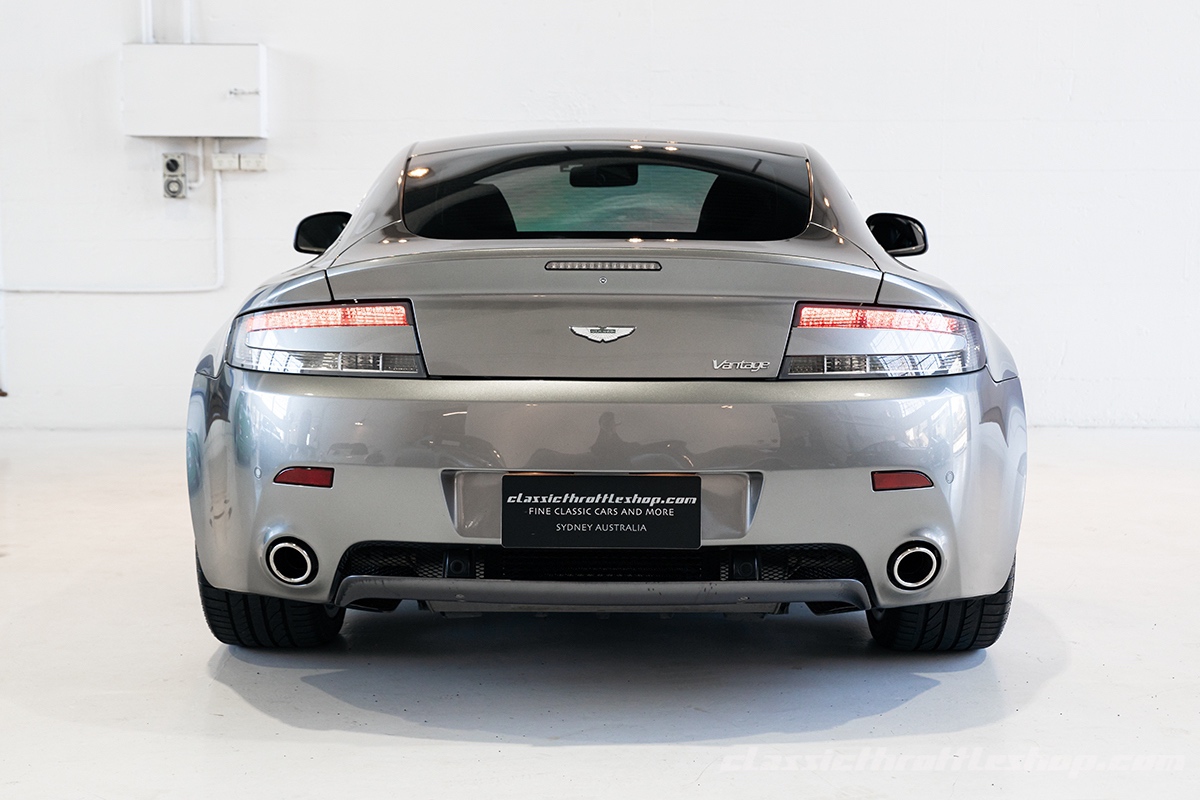 2010-Aston-Martin-V8-Vantage-Tungsten-Silver-10