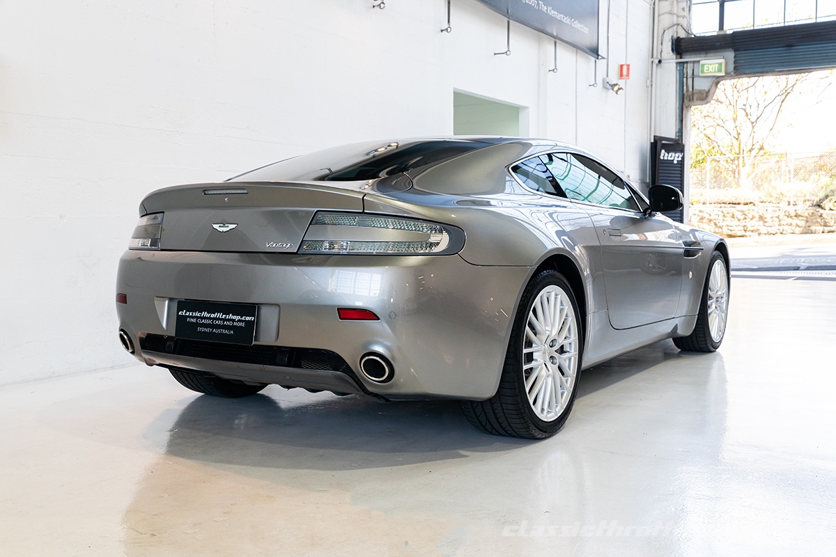 2010-Aston-Martin-V8-Vantage-Tungsten-Silver-6