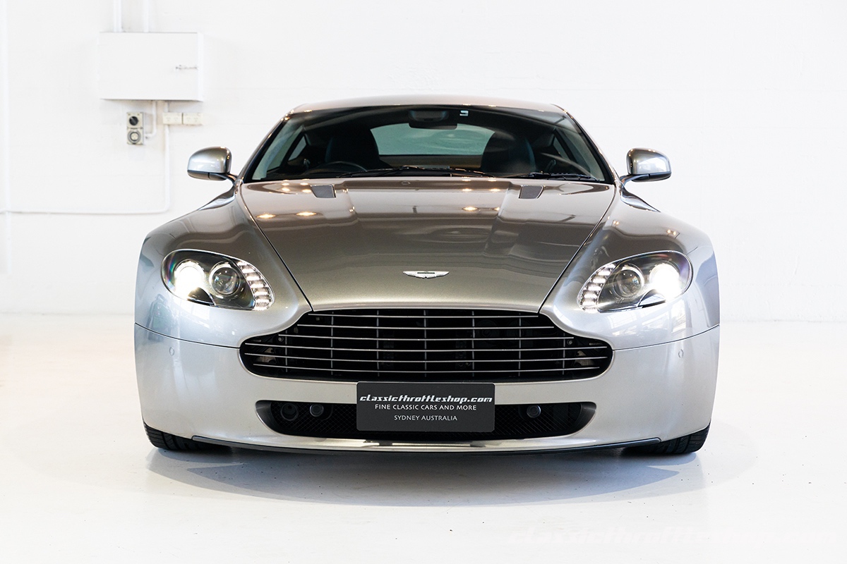 2010-Aston-Martin-V8-Vantage-Tungsten-Silver-9