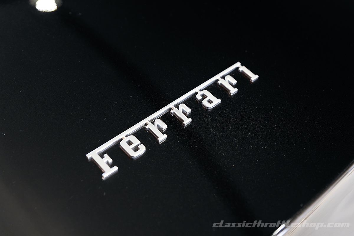 2011-Ferrari-California-Nero-Daytona-26