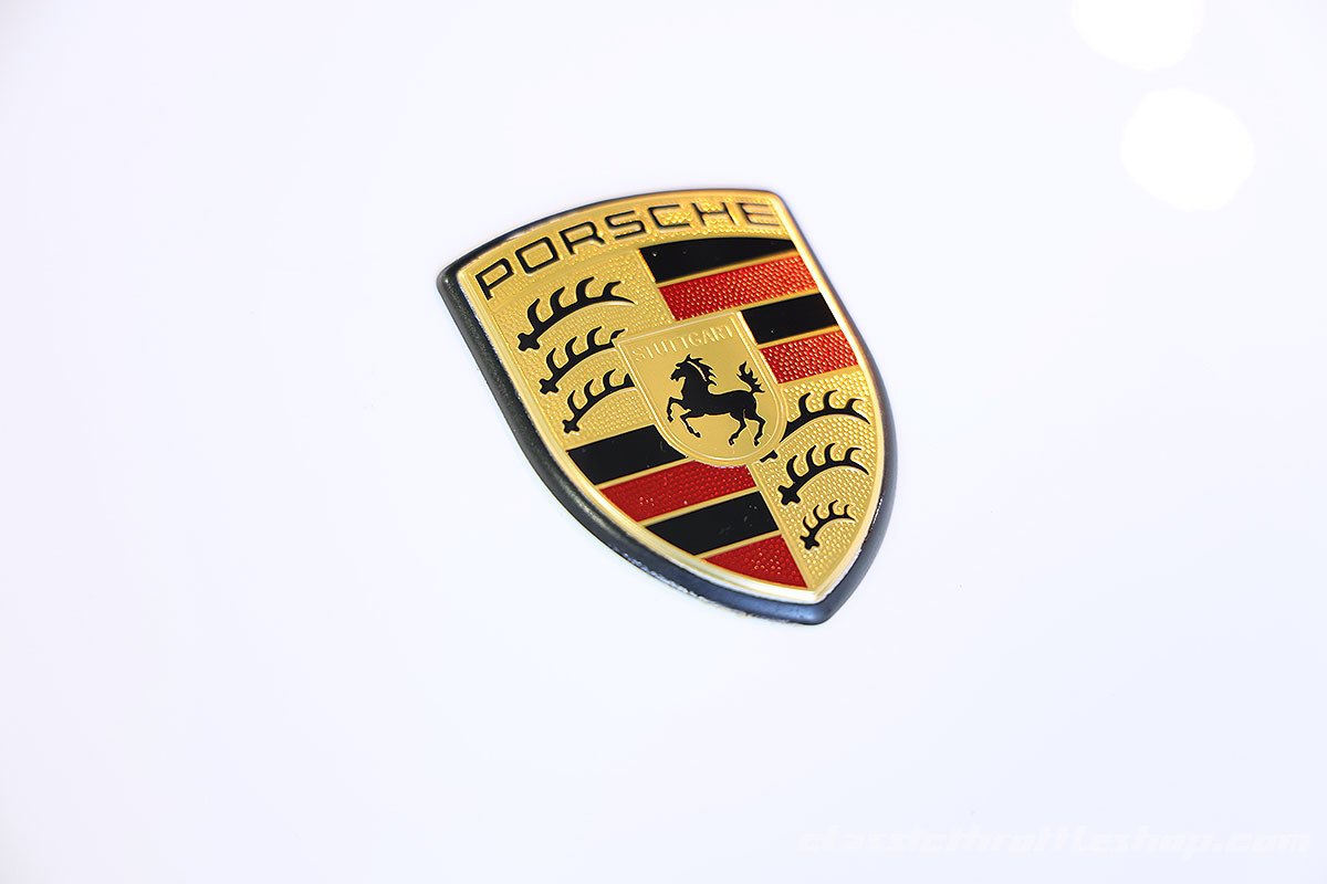 2011-Porsche-997.2-GTS-Carrara-White-23