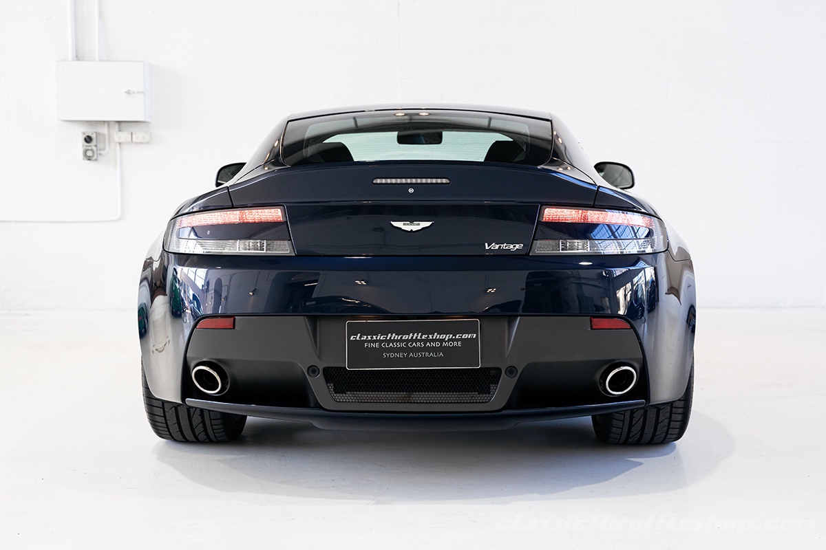 2015-Aston-Martin-V8 Vantage-Midnight-Blue-10