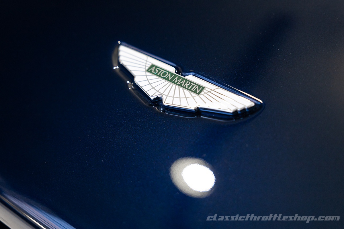 2015-Aston-Martin-V8 Vantage-Midnight-Blue-25