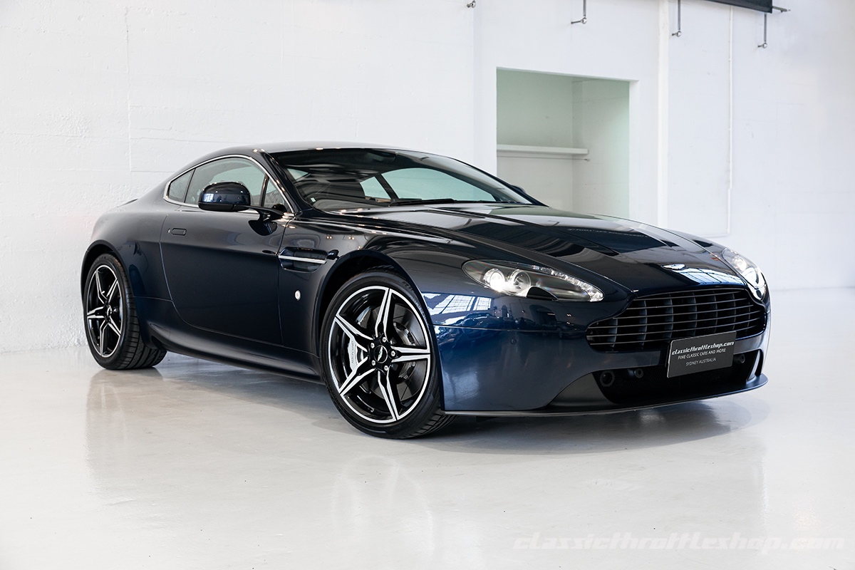 2015-Aston-Martin-V8 Vantage-Midnight-Blue-8