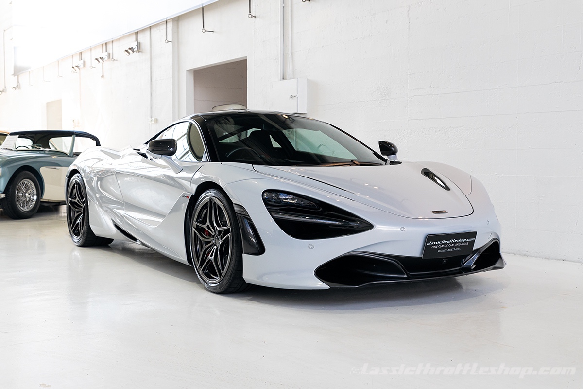 2018-McLaren-720-S-Performance-Glacier-White-1