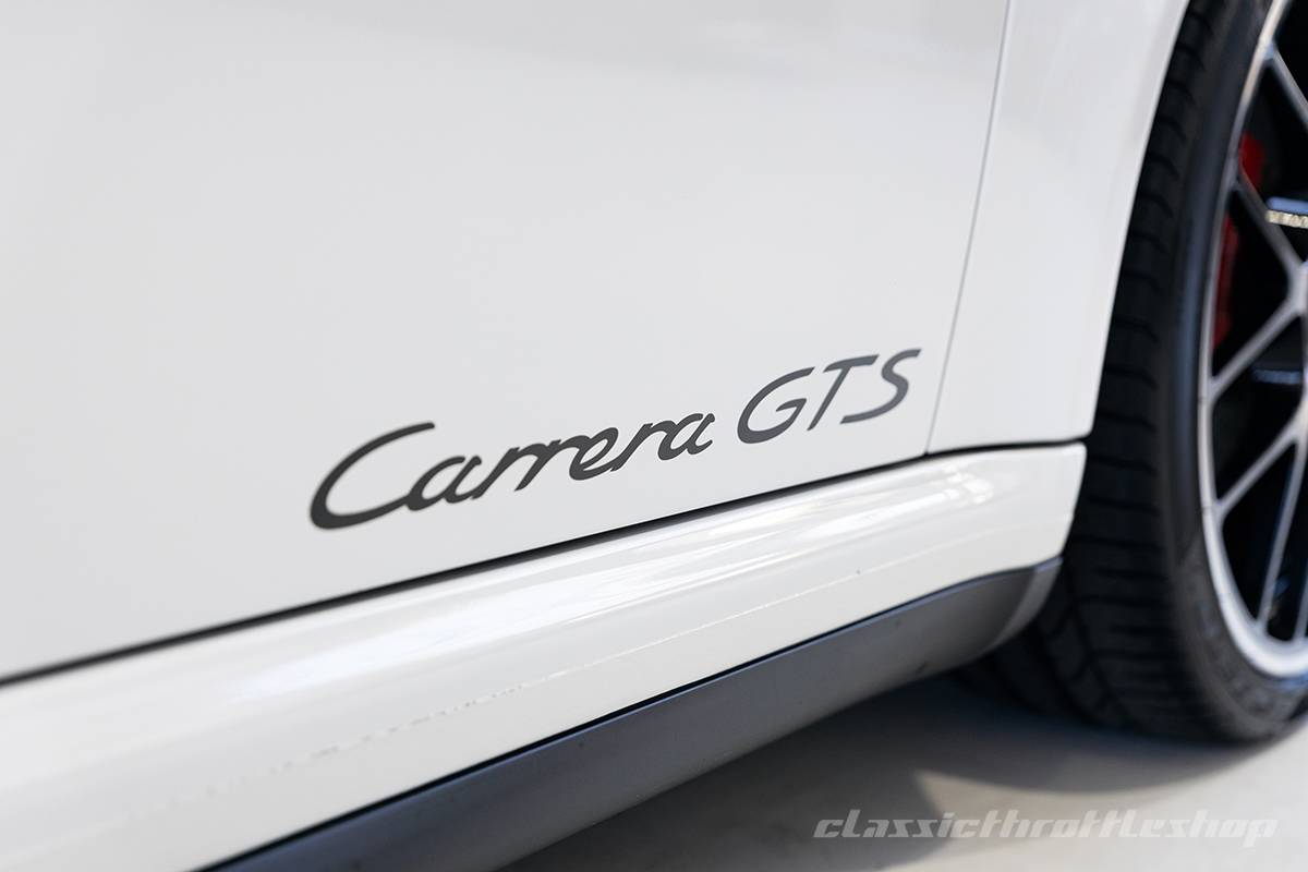 Porsche-Carrera-GTS-white-25