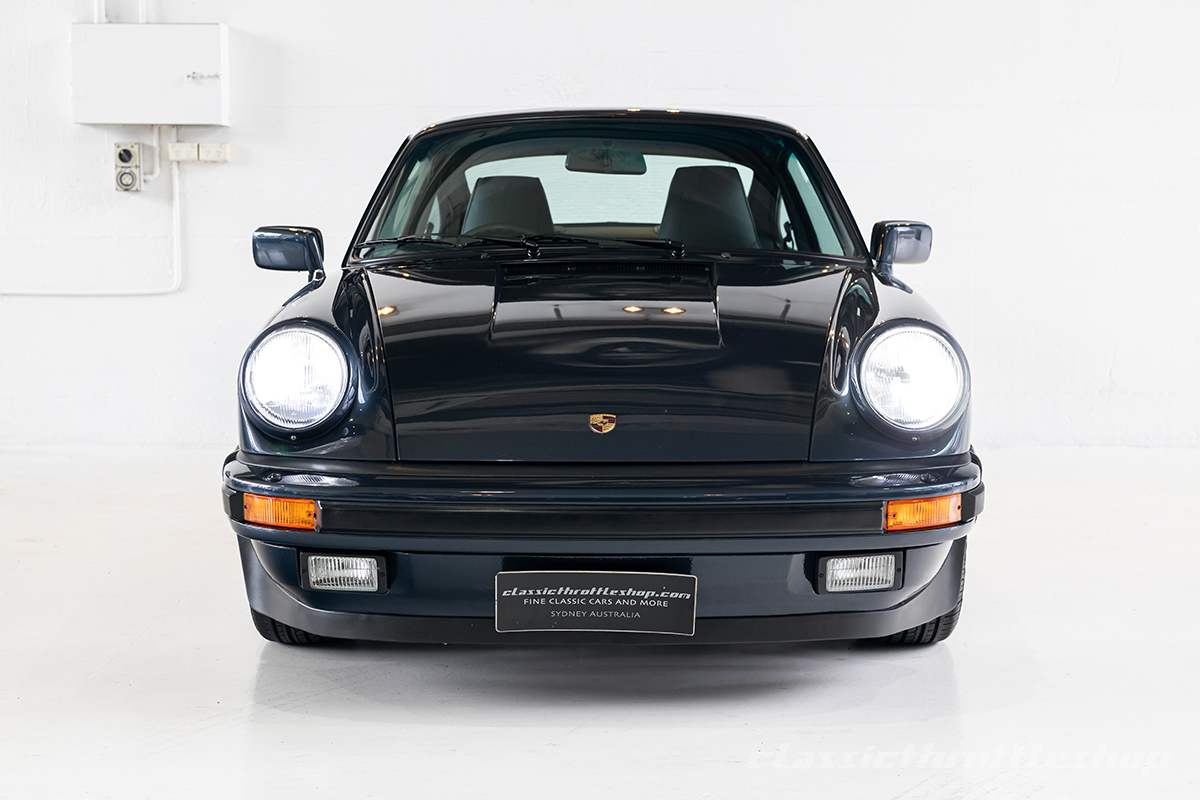 1988-Porsche-911-Carrera-Blue-9