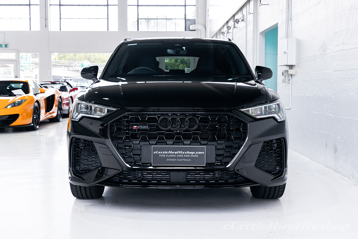 Audi-RSQ3-black-2