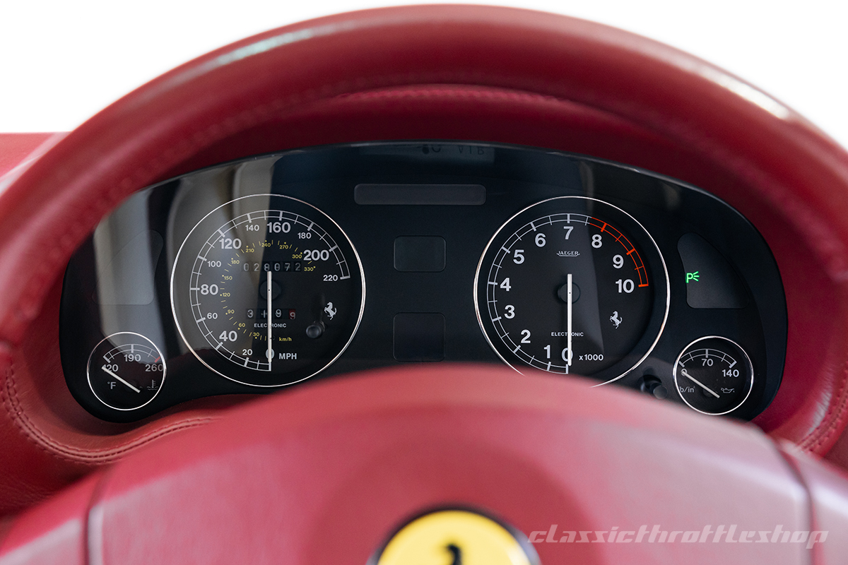 Ferrari-550-Maranello-Manual-Rosso-Fiorano-47