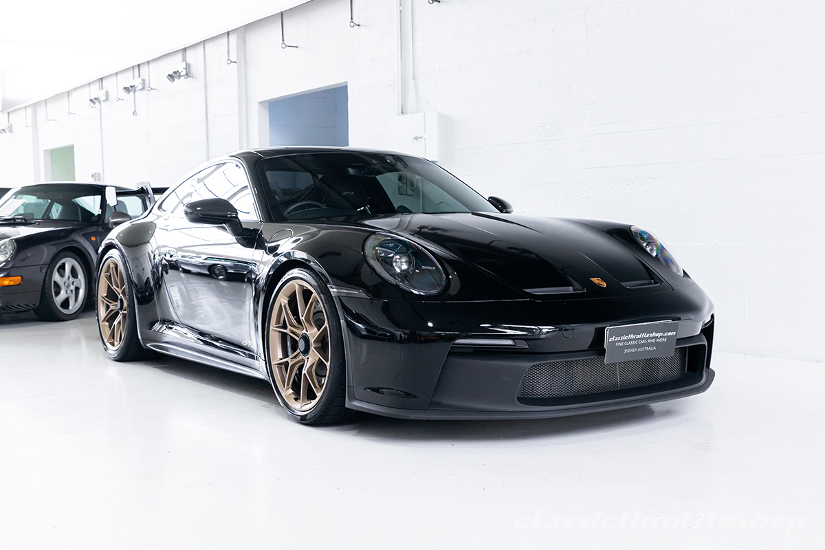 2022-Porsche-911-GT3-992-Auto-Black-1