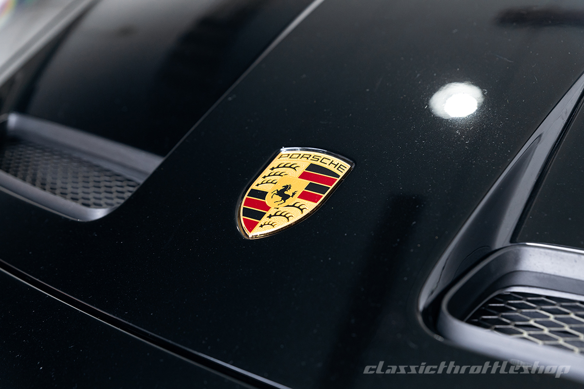 2022-Porsche-911-GT3-992-Auto-Black-20