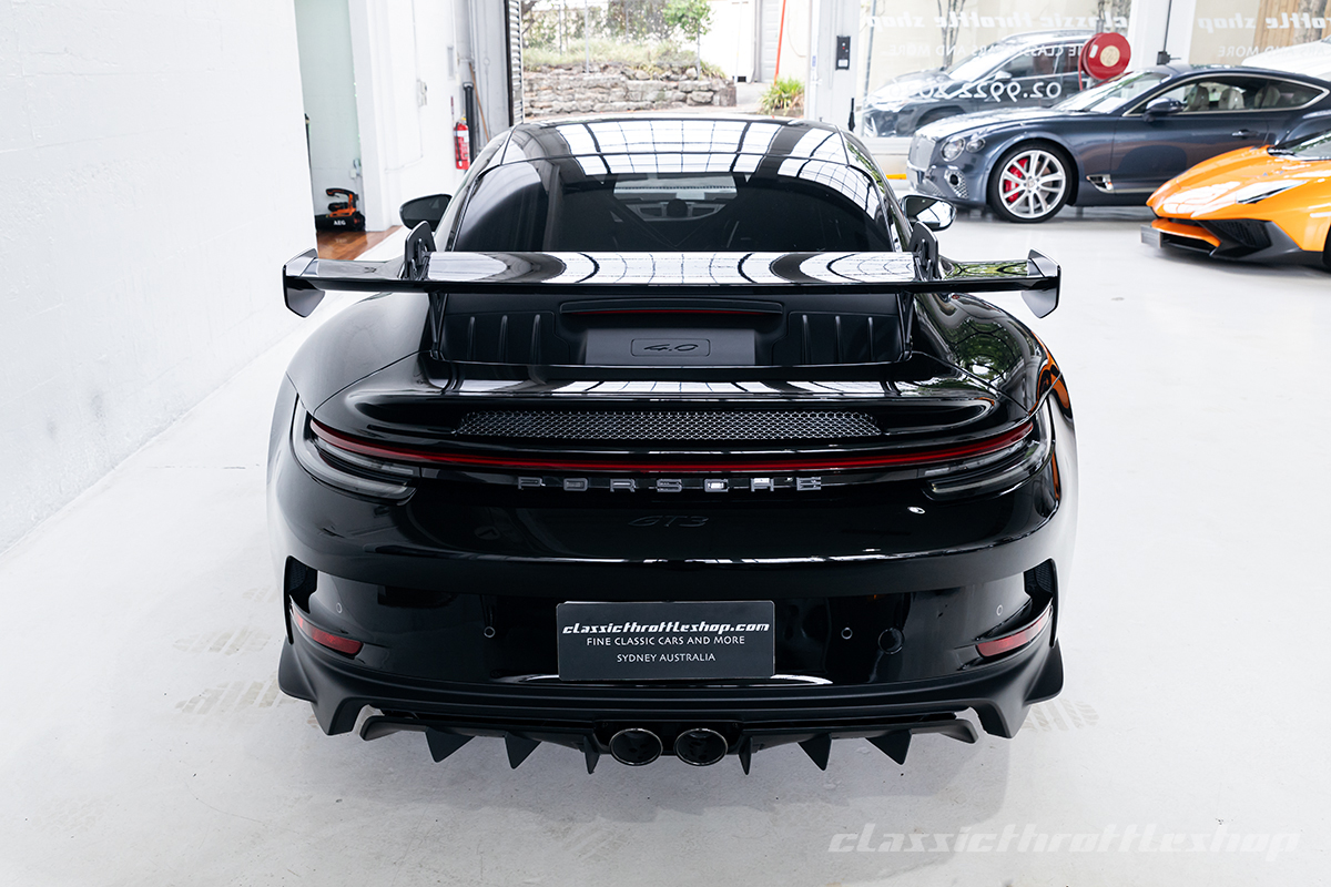 2022-Porsche-911-GT3-992-Auto-Black-5