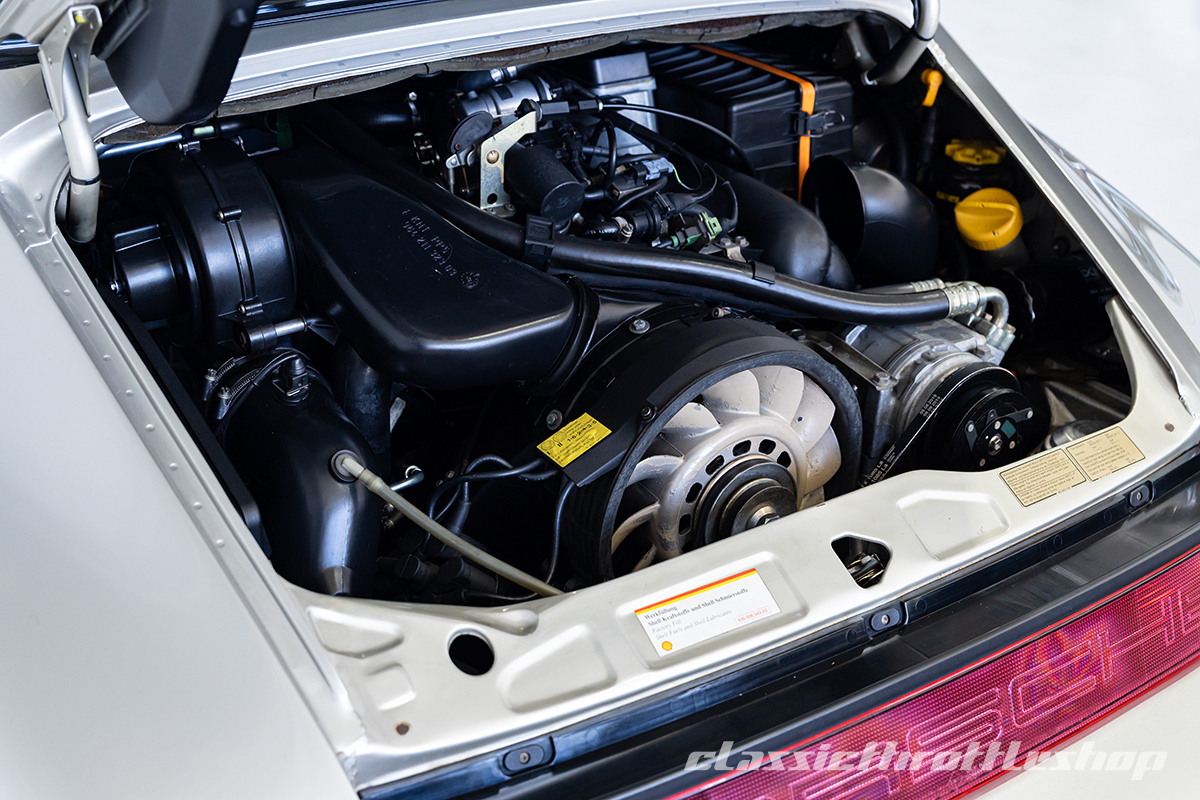 1992-Porsche-911-964-Carrera2-37